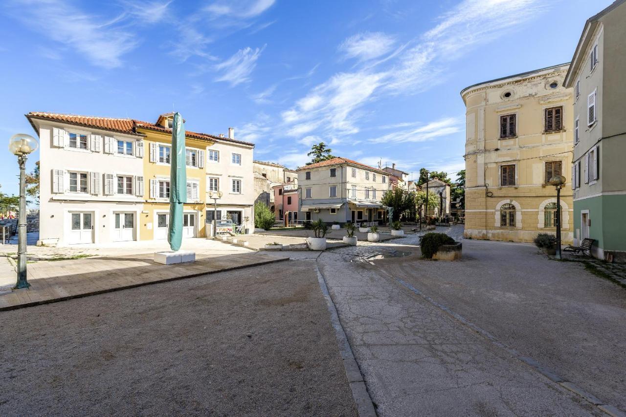 Urban Loft Old Town Porec Esterno foto