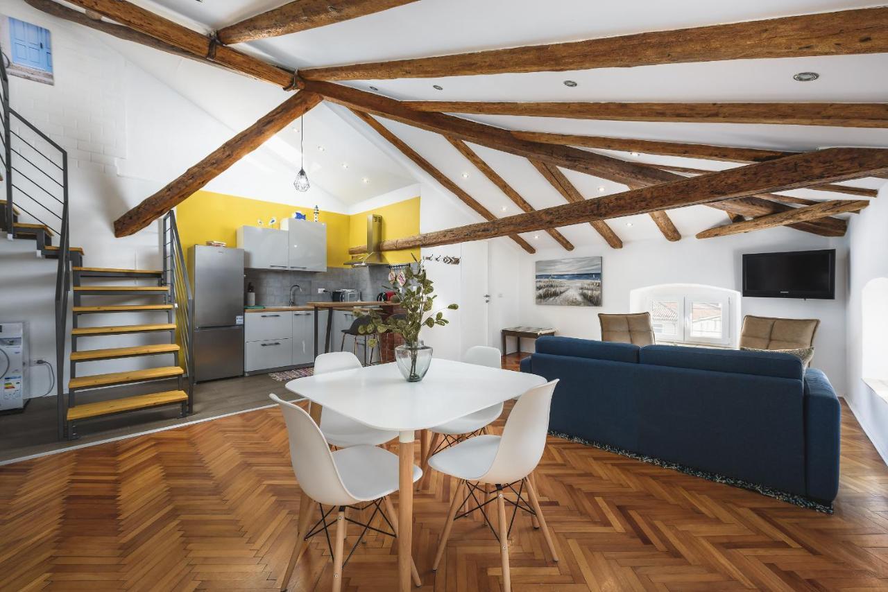 Urban Loft Old Town Porec Esterno foto