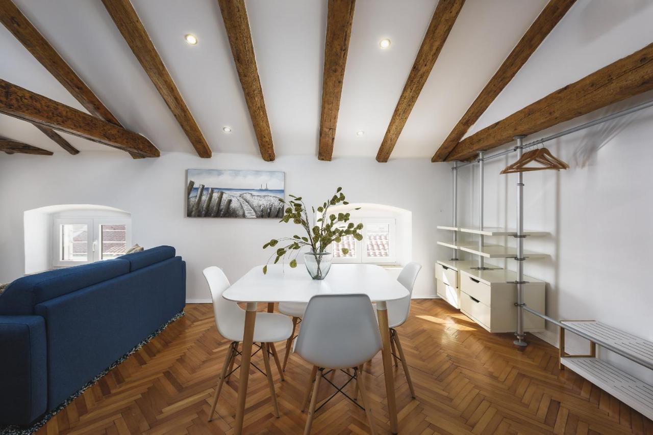 Urban Loft Old Town Porec Esterno foto