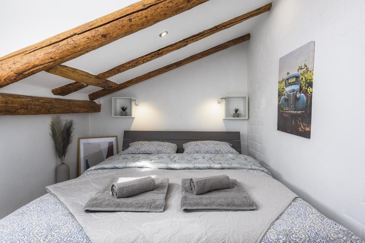 Urban Loft Old Town Porec Esterno foto